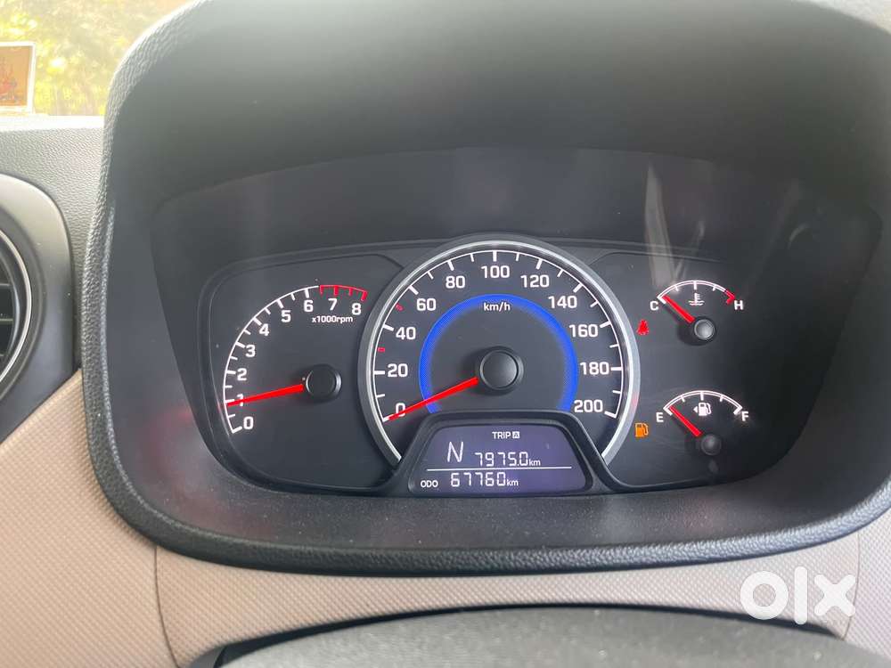 Hyundai Grand I10 Sportz (o) 1.2 At Vtvt, 2019, Petrol