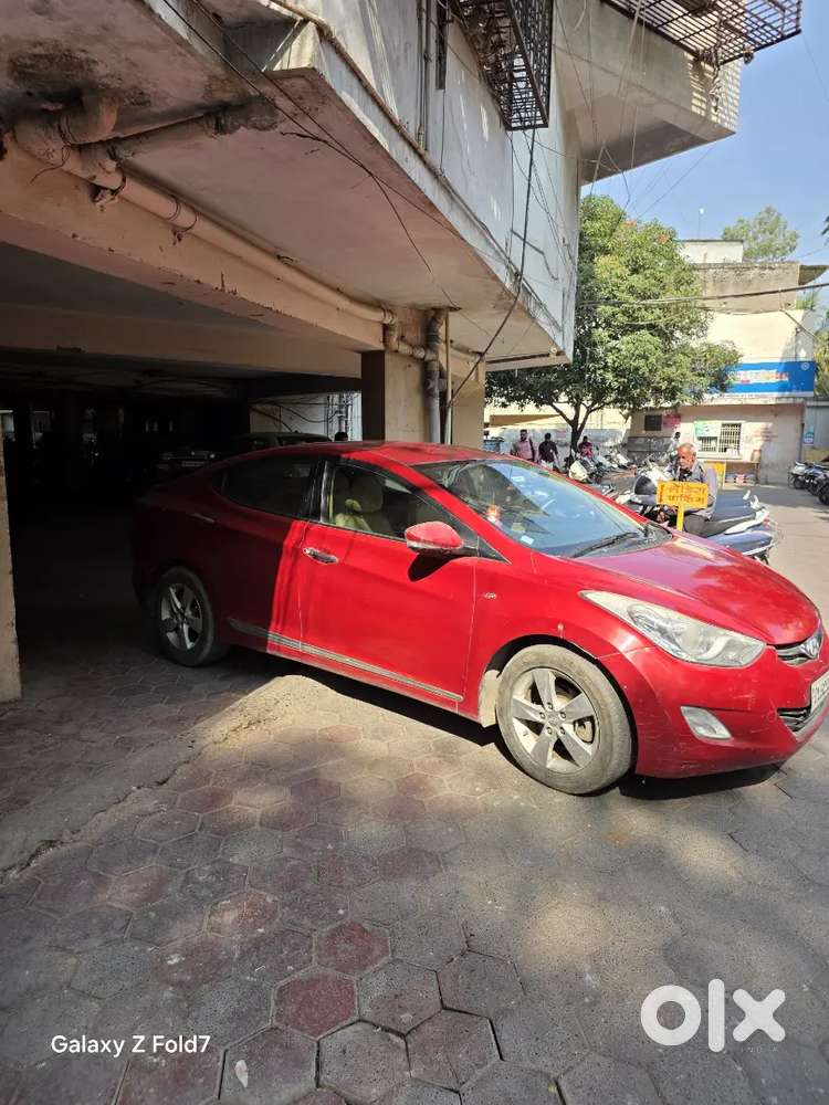 Hyundai Elantra 2014 Diesel 106000 Km Driven