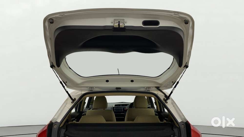 Honda Jazz 1.2 V I Vtec, 2015, Petrol