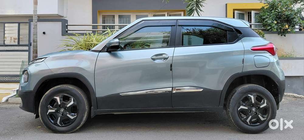 Tata Punch, 2022, Petrol