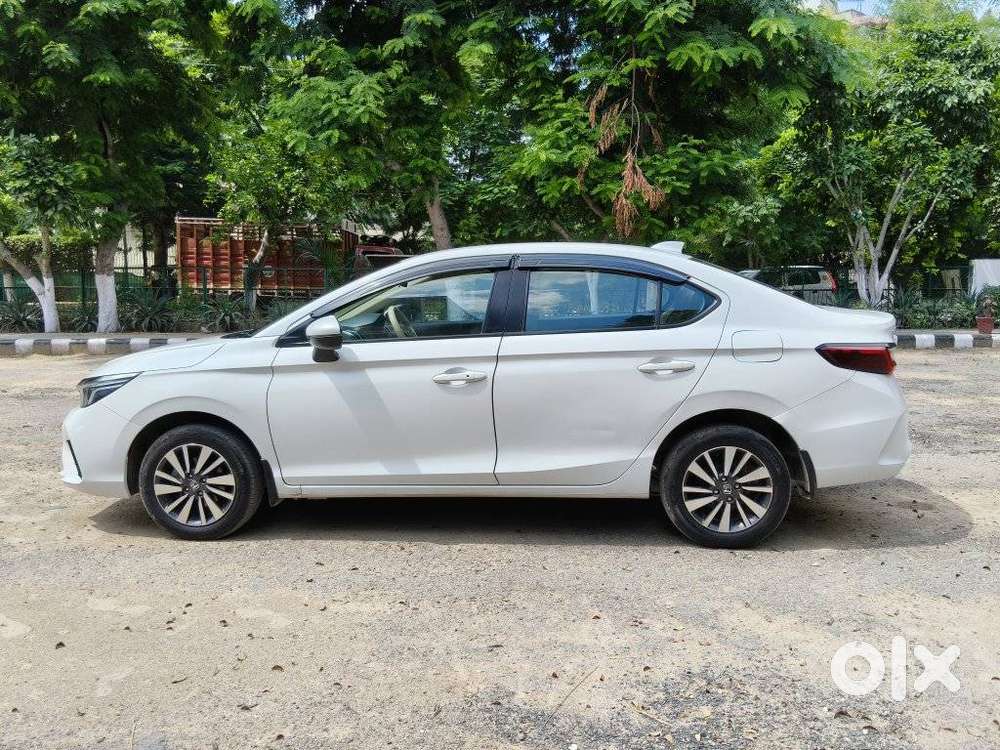Honda City 1.5 V 5th Gen I-vtec Mt, 2023, Petrol
