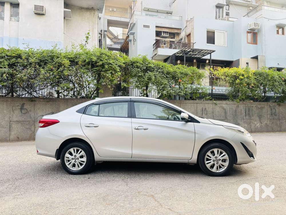 Toyota Yaris G Cvt, 2020, Petrol