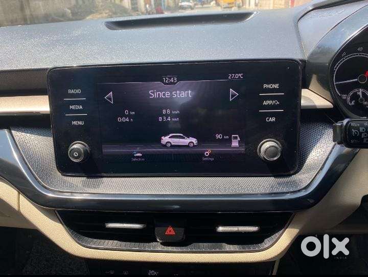 Skoda Slavia 1.0 Ambition Tsi At, 2023, Petrol