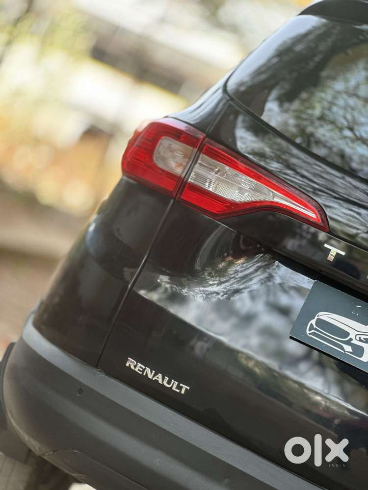 Renault Triber Rxt, 2024, Petrol