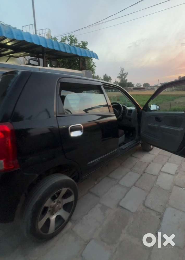 Pressure Steering,power Windows,screen Touch Sterio,jbl Speakers