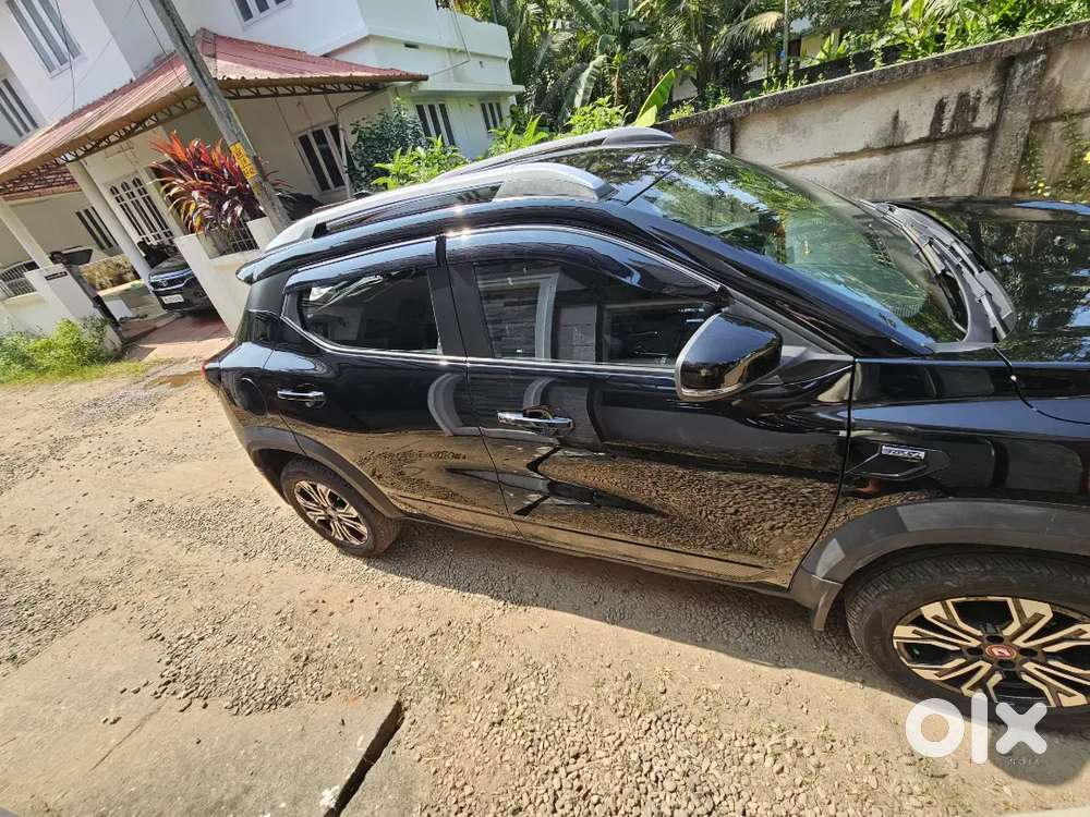 Well Maintained Renault Kiger 2023 Model Turbo Full Option