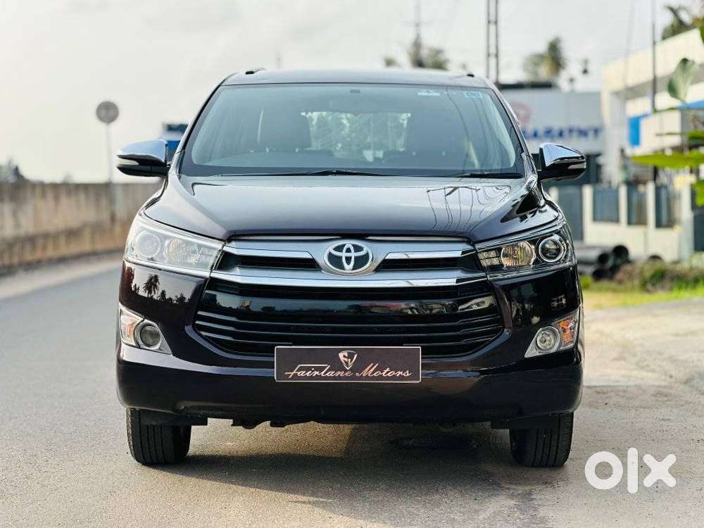 Toyota Innova Crysta 2.8z Automatic, 2017, Diesel