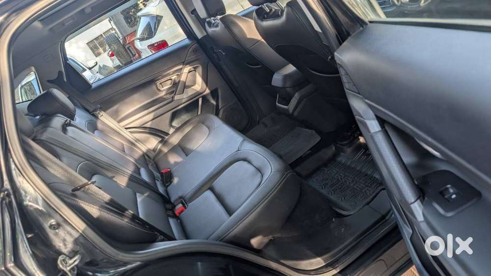 Tata Harrier Xz Plus Dark Edition, 2021, Diesel