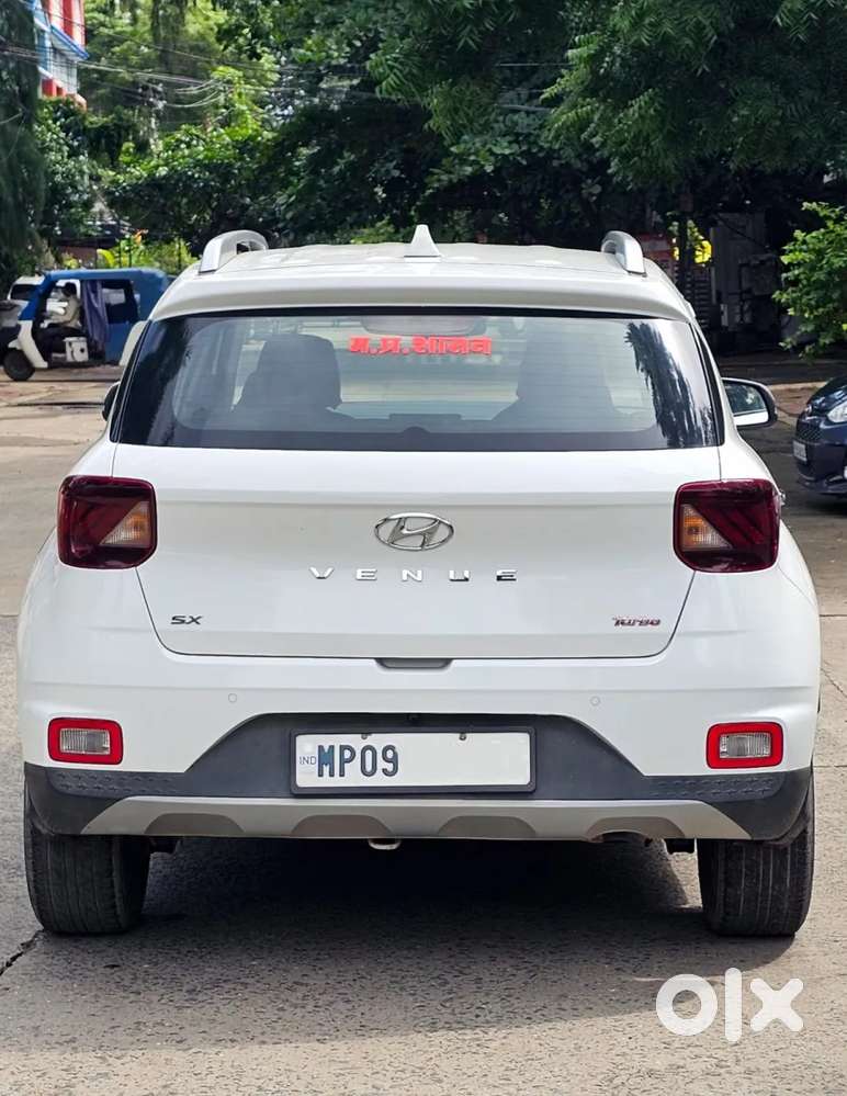 Hyundai Venue 1.0 Sx (o) Turbo Dct, 2021, Petrol