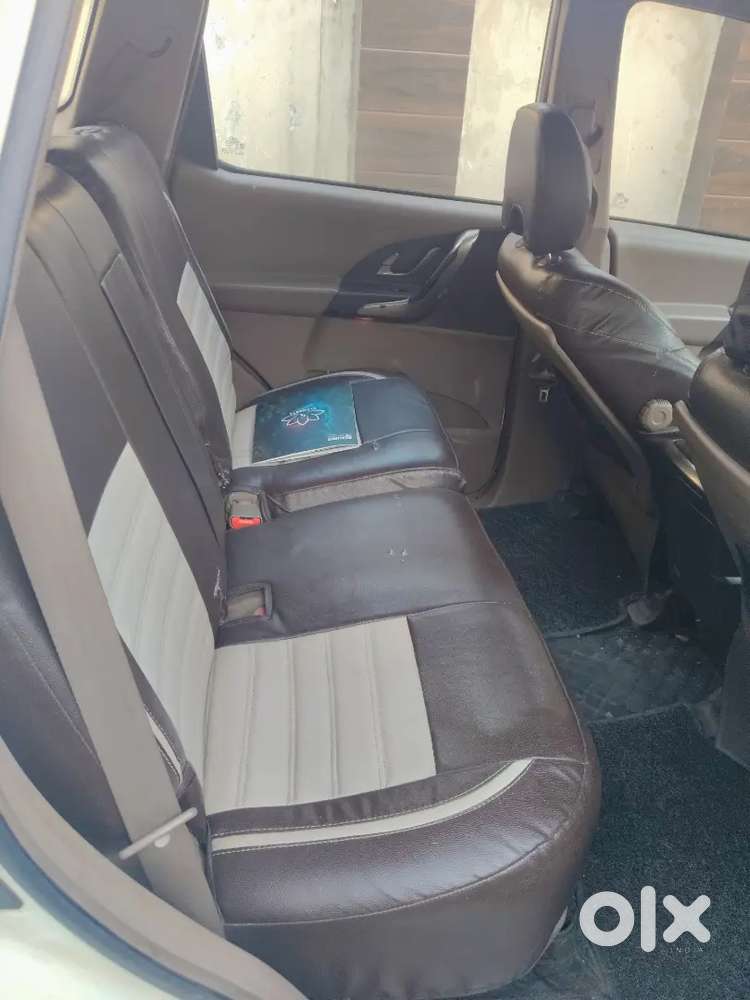 Mahindra Xuv500 2013 W8 With Vip Number