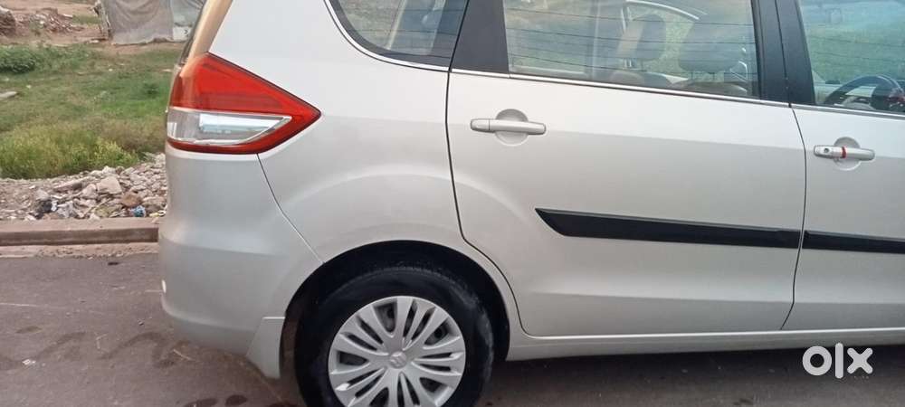 Maruti Suzuki Ertiga 2015