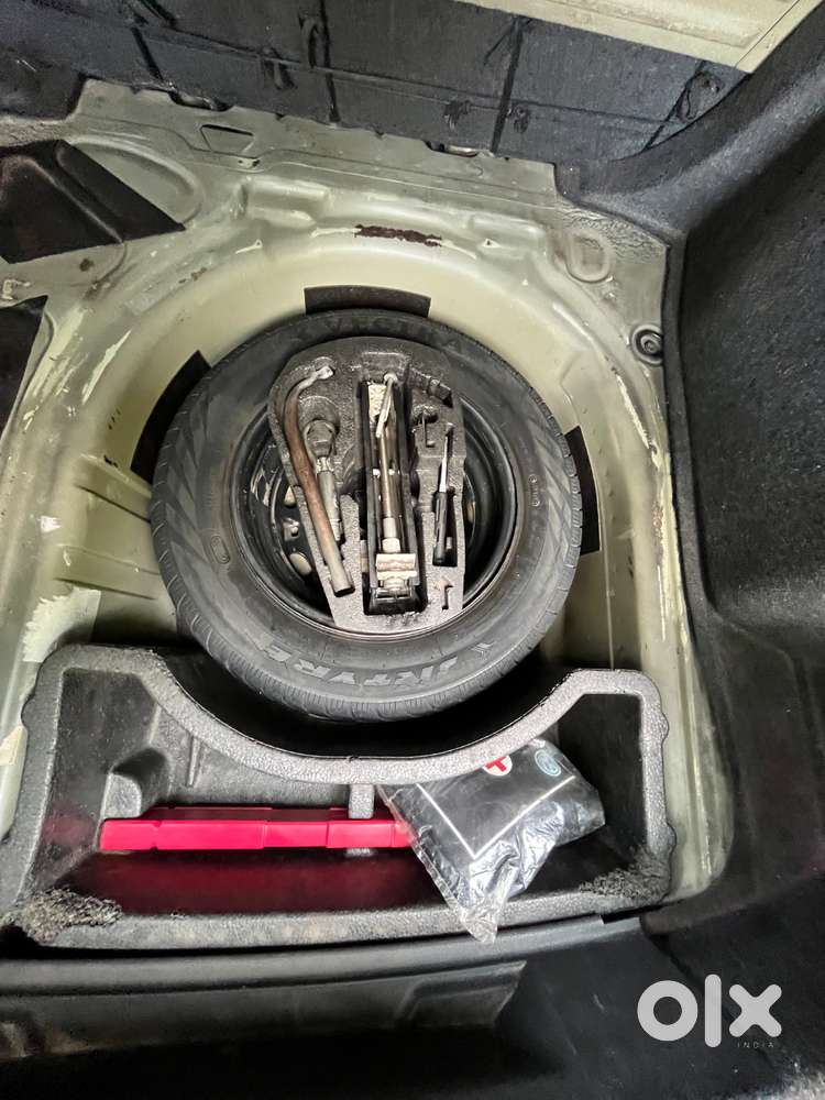 Volkswagen Vento 1.6 D 2011 Model