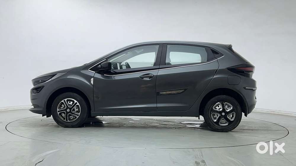 Tata Altroz 1.2 Xe, 2022, Petrol
