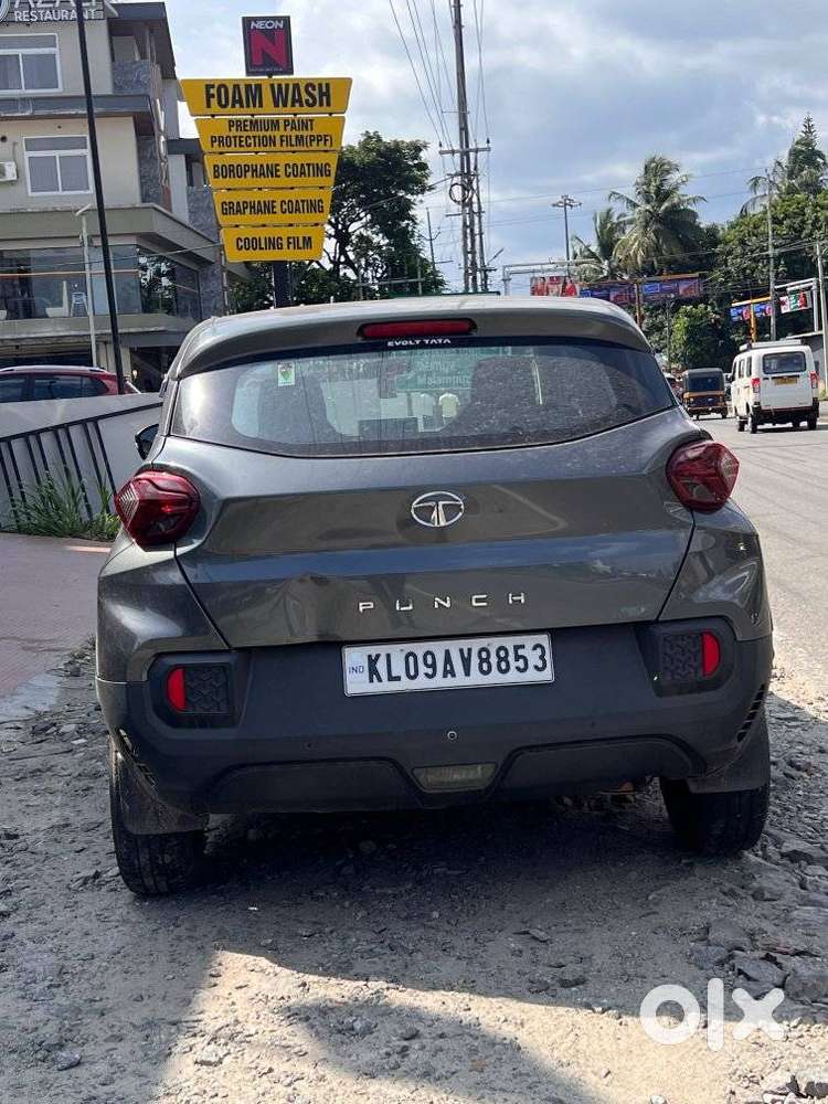 Tata Punch Pure, 2022, Petrol