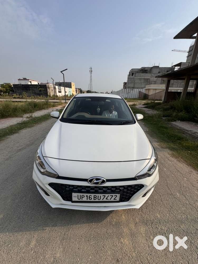 Hyundai I20 Diesel 890000 Km Driven