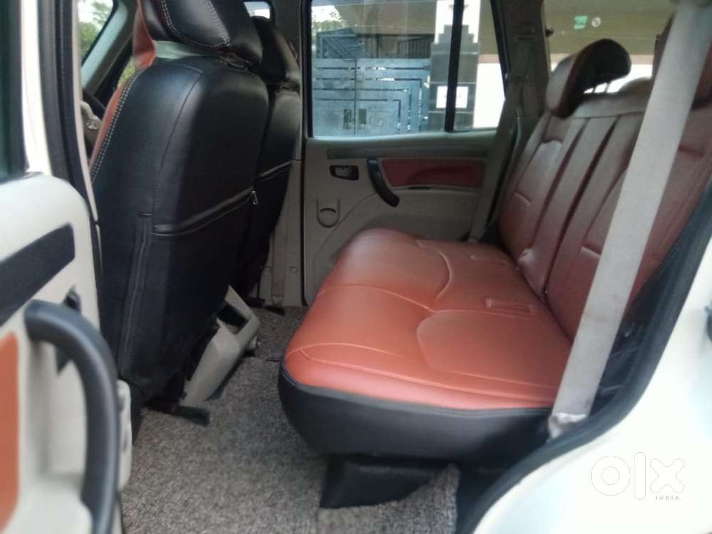 Mahindra Scorpio S8, 2015, Diesel