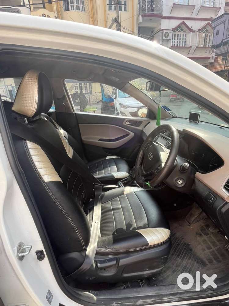 Hyundai I20 2015 Petrol Well Maintained