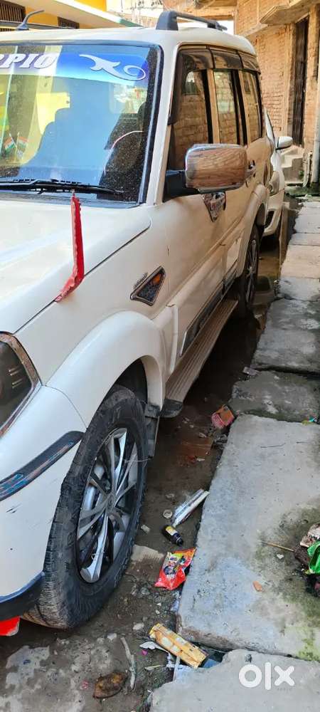 Mahindra Scorpio 1.99 S4 2017