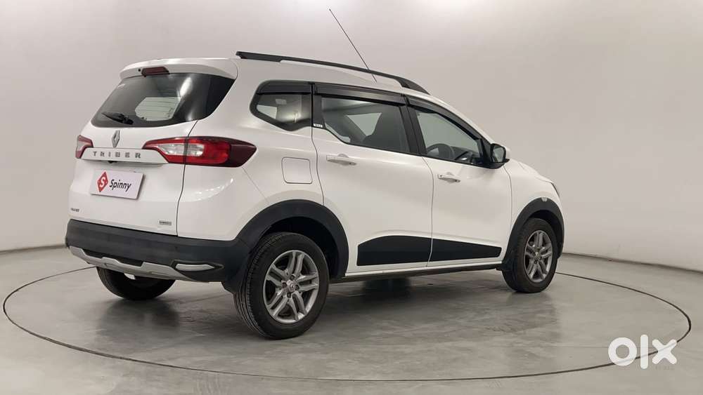 Renault Triber Rxz, 2019, Petrol