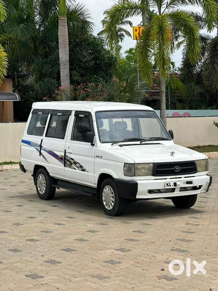 Toyota Diesel Car 2001
