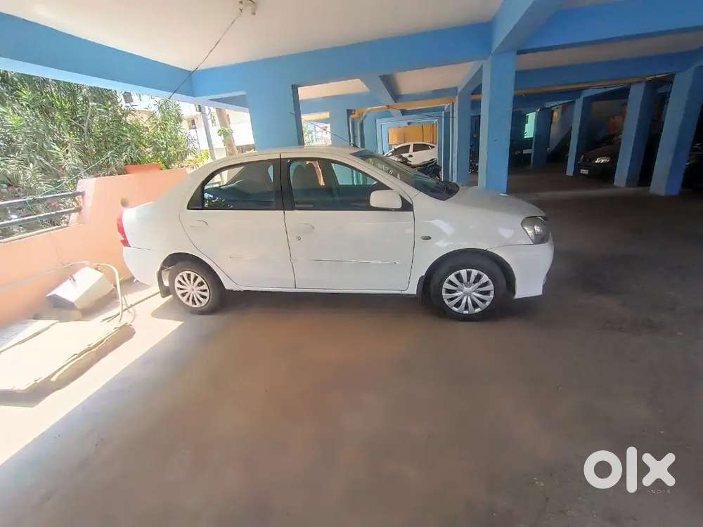 Toyota Etios 2011 Petrol Well Maintained