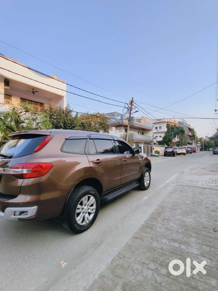 Ford Endeavour 2.2 Trend Mt 4x4, 2017, Diesel