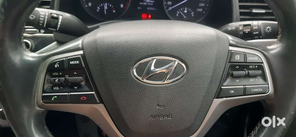 Hyundai Elantra 1.6 Sx Option At, 2018, Petrol