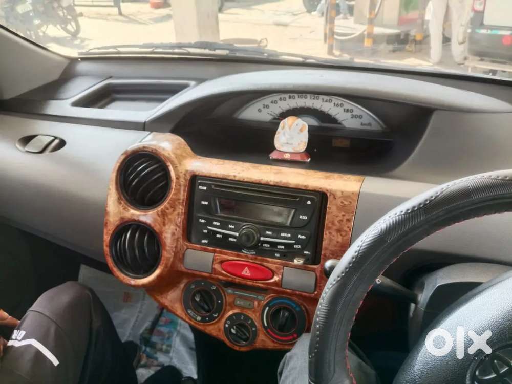 Toyota Etios Liva 2012 Year