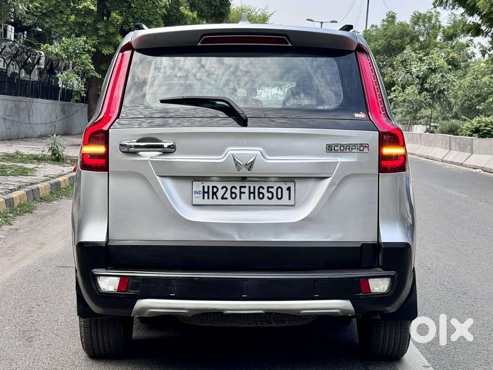 Mahindra Scorpio N Z4 Petrol Mt 7 Str, 2024, Petrol