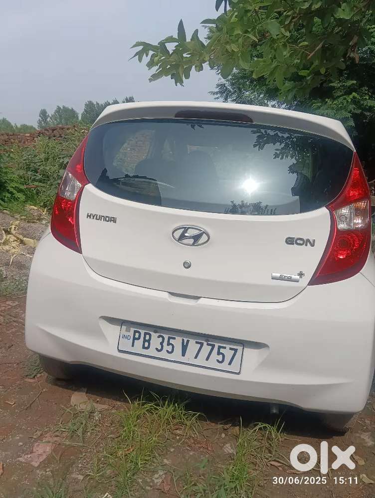 Hyundai Eon 2015 Model Petrol And Costmize Site