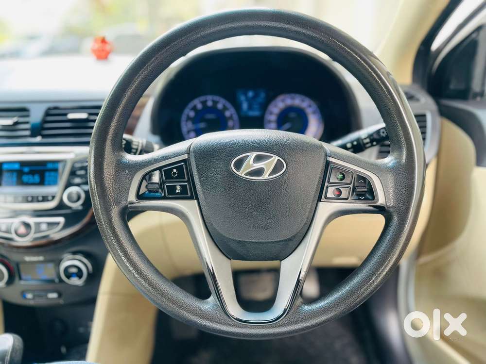 Hyundai Verna Vtvt 1.6 Sx, 2015, Petrol