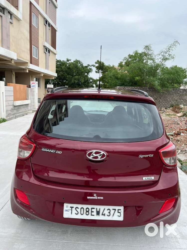 Hyundai Grand I10 Crdi Sportz, 2016, Diesel