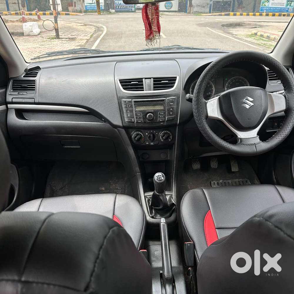 Maruti Suzuki Swift Vxi Optional, 2014, Lpg