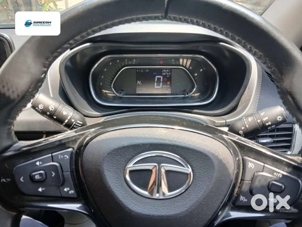 Tata Nexon 1.2 Revotron Xza Plus, 2023, Petrol