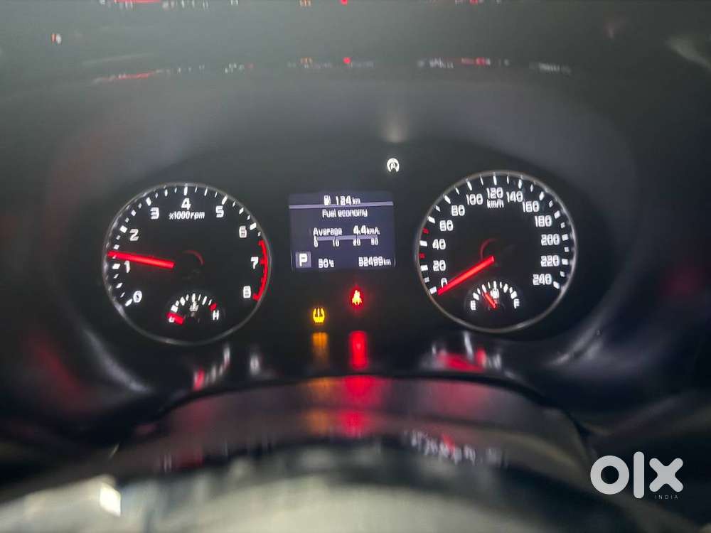 Kia Seltos 2023 Petrol 32500 Km Driven