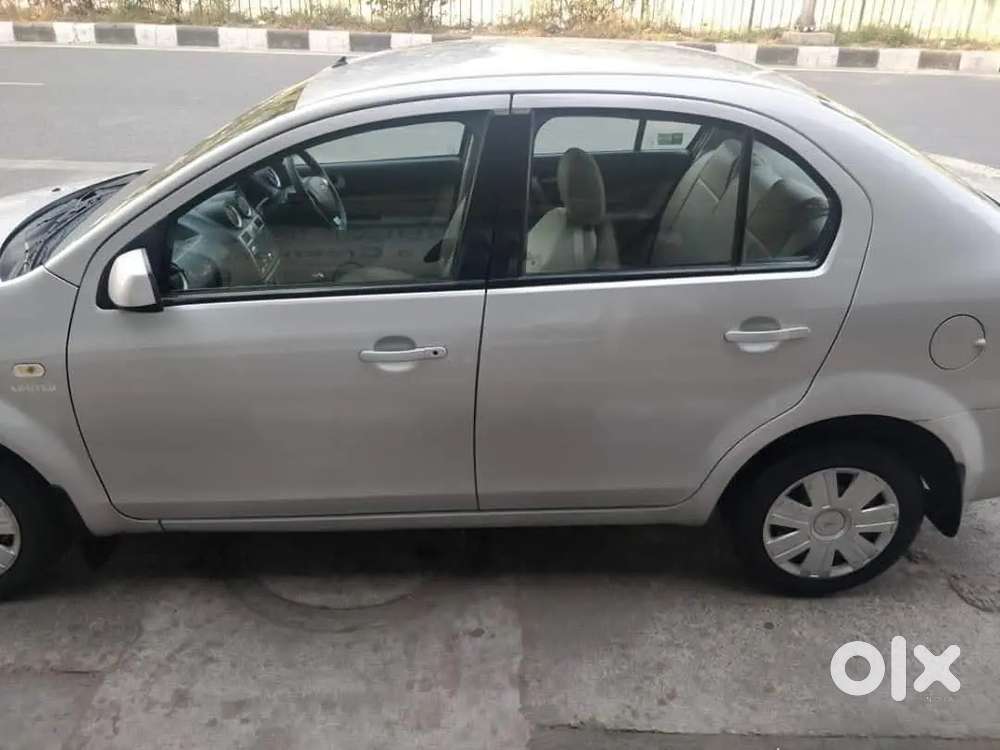 Ford Fiesta Classic 2011 Diesel 120000 Km Driven