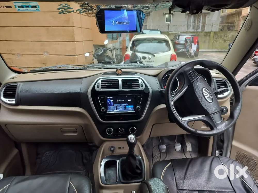 Mahindra Tuv 300 2018 Diesel Good Condition