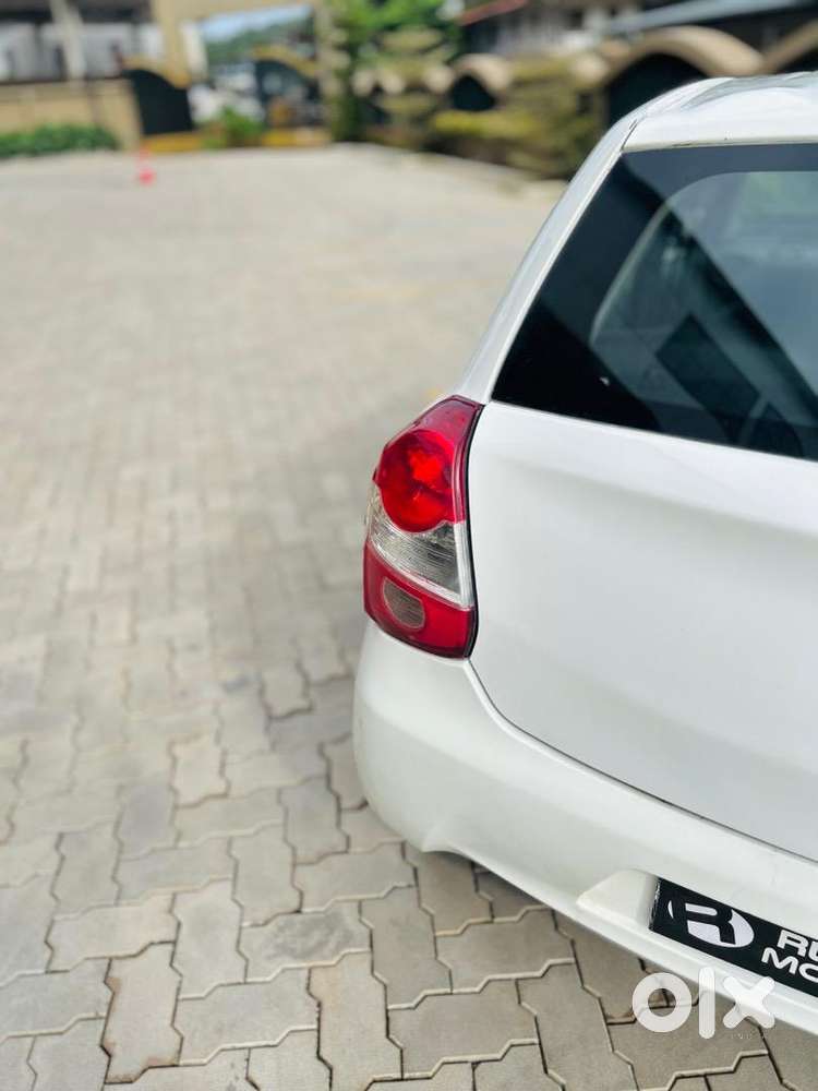 Toyota Etios Liva 2011