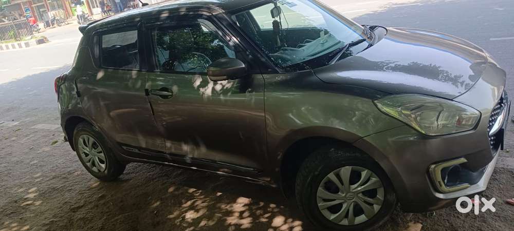 Maruti Suzuki Swift Vxi + Manual, 2023, Petrol