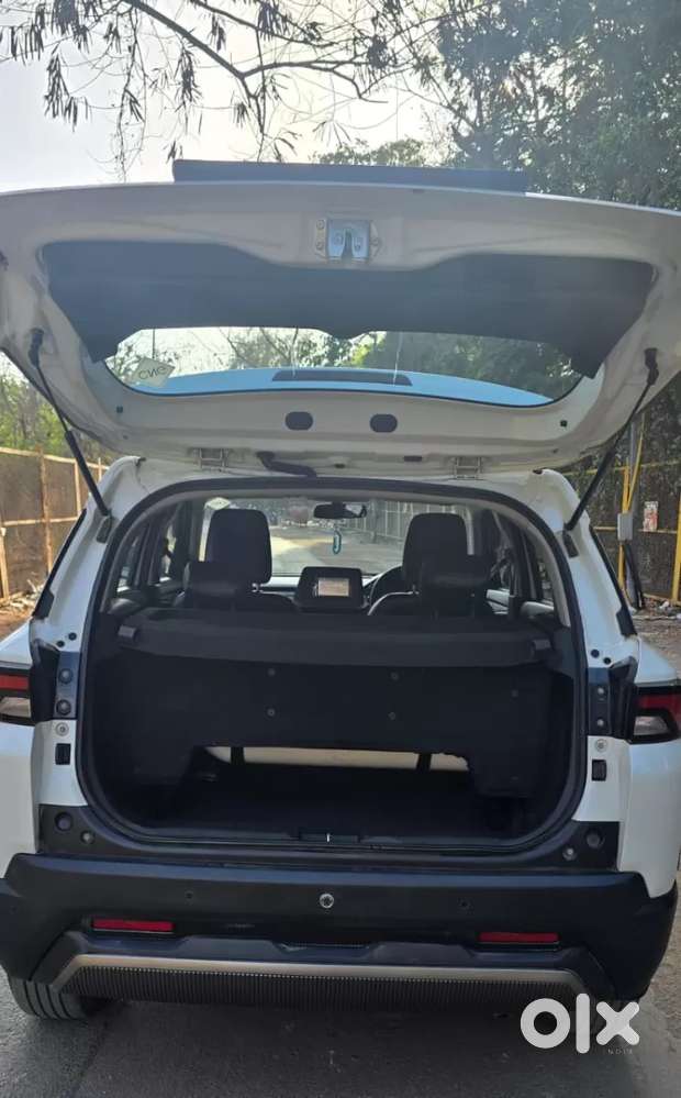 Maruti Suzuki Brezza, 2023, Cng & Hybrids