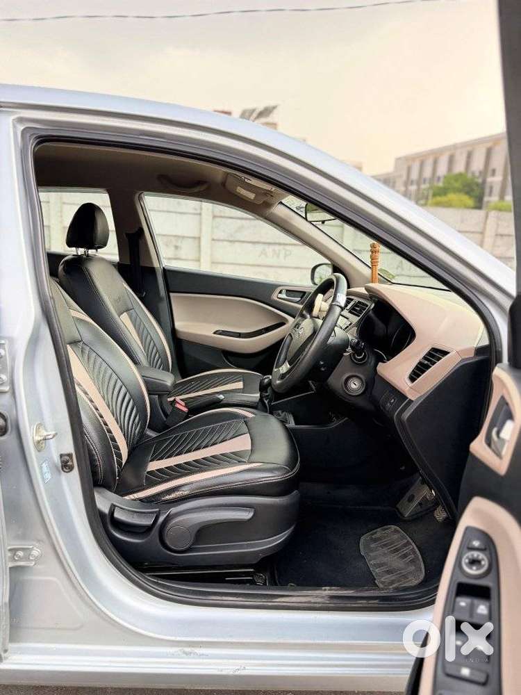 Hyundai I20 Sportz 1.2 Bs-iv, 2019, Petrol
