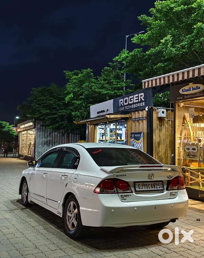 Honda Civic 2011 Cng & Hybrids Well Maintained