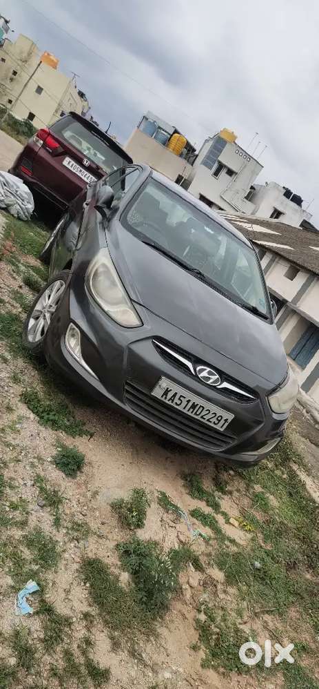 Hyundai Verna