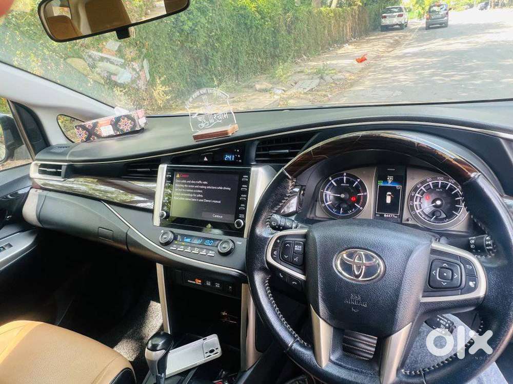 Toyota Innova Crysta Zx 2.4 Diesel 7 Seater, 2022, Diesel