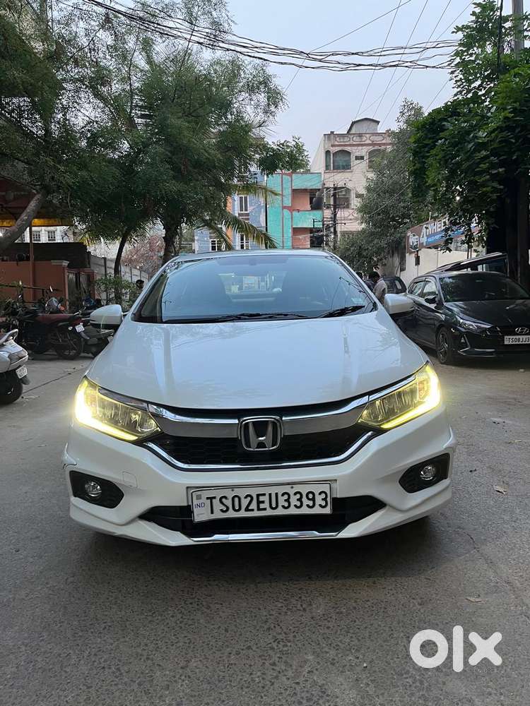 Honda City I-vtec V, 2018, Petrol