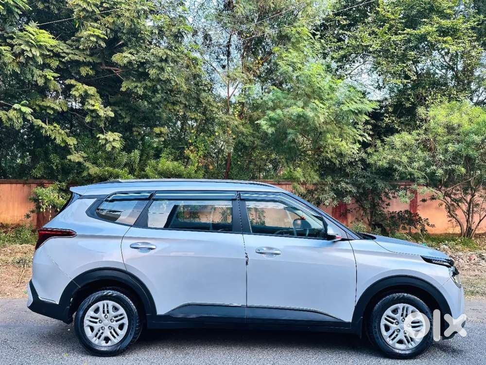 Kia Carens 1.5 Prestige 7 Str, 2024, Petrol