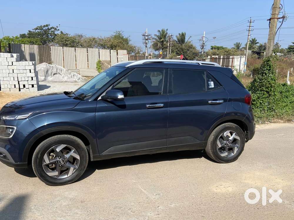 Hyundai Venue Sx (o) Mt 1.5 Diesel, 2021, Diesel