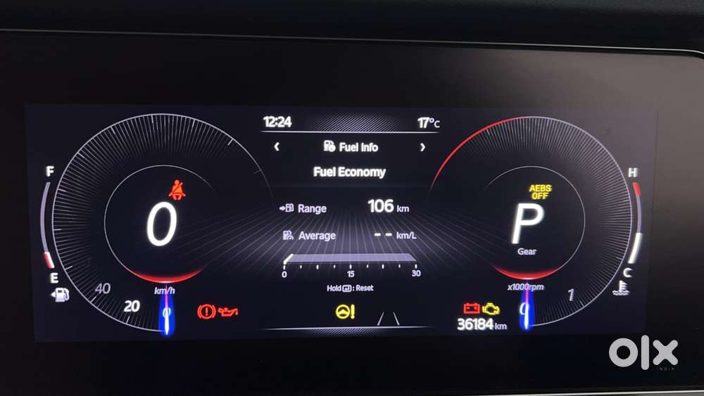 Mahindra Xuv700 2.0 Ax 7 Petrol At Luxury Pack Str, 2021, Petrol