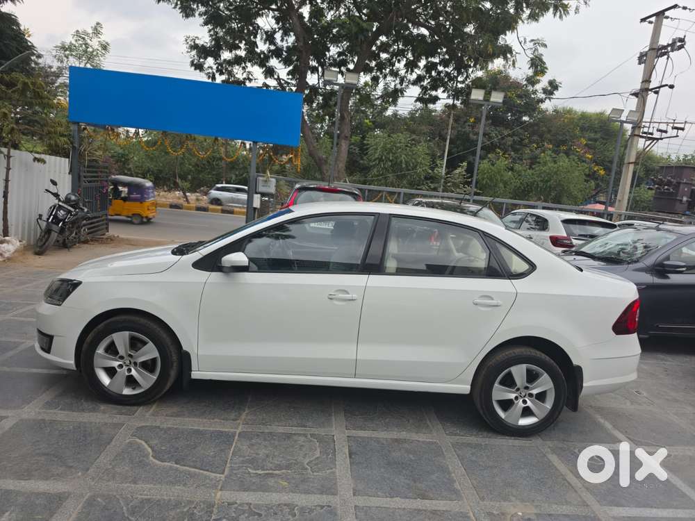 Skoda Rapid 1.5 Tdi At Style, 2017, Diesel