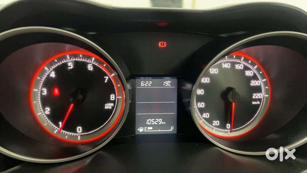 Maruti Suzuki Swift 1.3 Zxi, 2023, Petrol